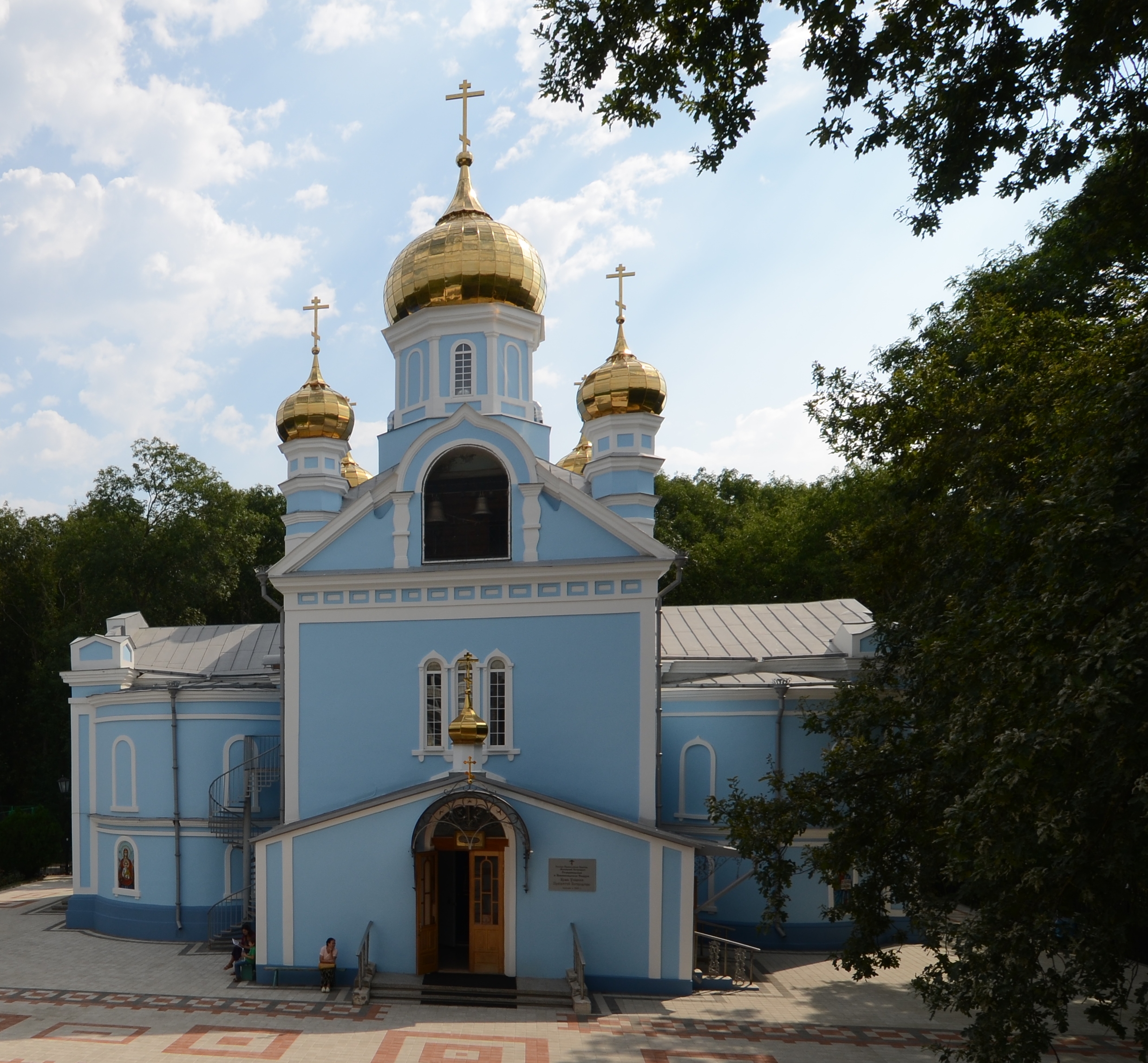 Успенский храм